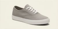 Casual shoe lace length guide tile showing an everyday lace-up shoe
