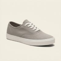 Casual shoe lace length guide tile showing an everyday lace-up shoe